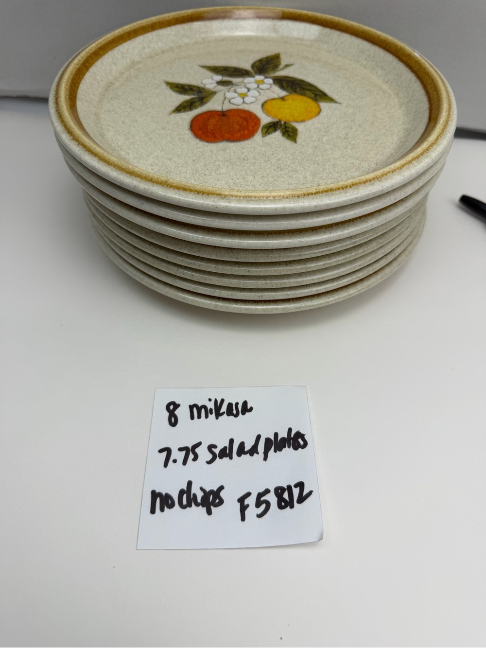 Set of 8 Mikasa Tempting (Stone Manor) Salad Plates F5812